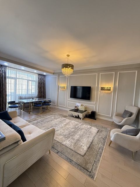 Satılır 3 otaqlı yeni tikili 140.6 m² — Bakı