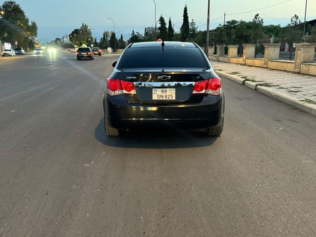 Chevrolet Cruze, 1.4 L, 2013 il, 310 000 km 99-SN-825 — Avtomobillər, Gəncə (2)