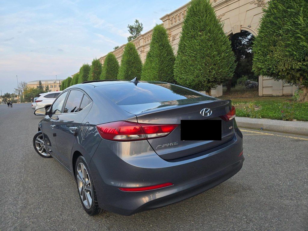 Hyundai Elantra, 1.6 L, 2016 il, 180 000 km — Avtomobillər, Bakı (9)