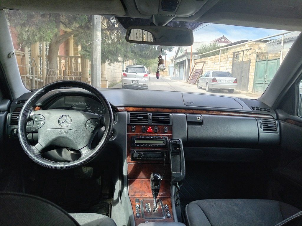 Mercedes E 220, 2.2 L, 2000 il, 452 000 km 99-GK-908 — Avtomobillər, Bakı (8)