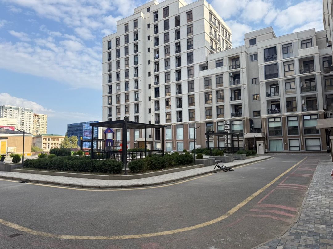 3-otaqlı yeni tikili, H.Əliyev küç., 131 m² — Mənzil, Bakı (2)