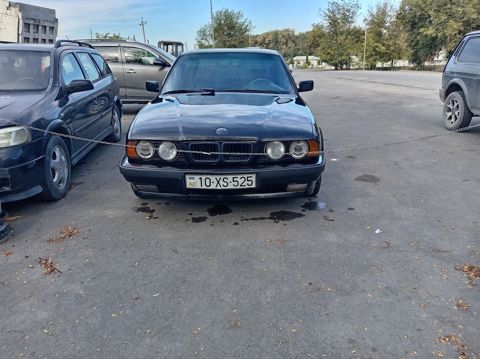 BMW 525, 2.5 L, 1992 il, 398 255 km — Qax