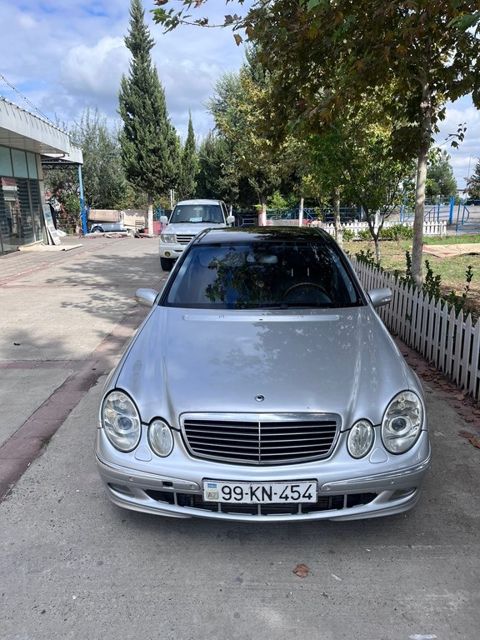 Mercedes E 270, 2.7 L, 2002 il, 356 695 km — İmişli
