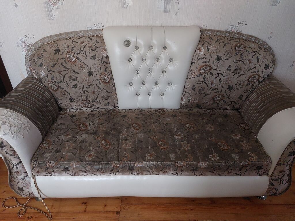 İşlənmiş, Klassik divan, Divan — Yumşaq mobilya dəstləri, Digah
