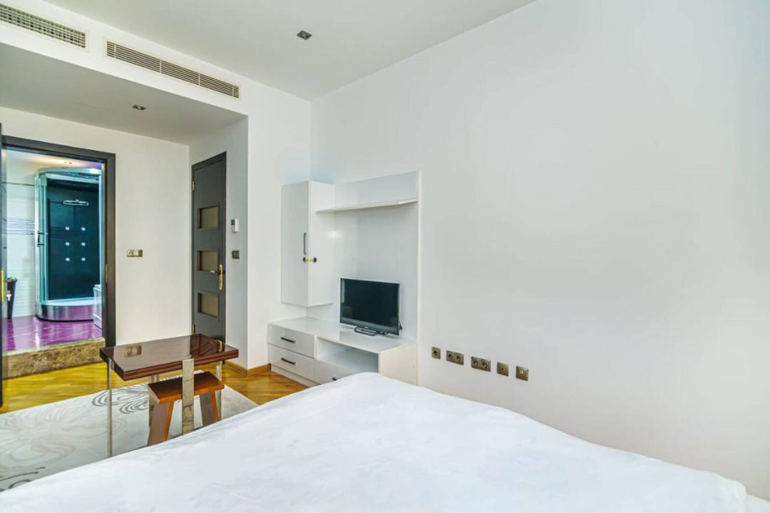 İcarəyə verilir 3 otaqlı yeni tikili 100 m² — Mənzil, Bakı (10)