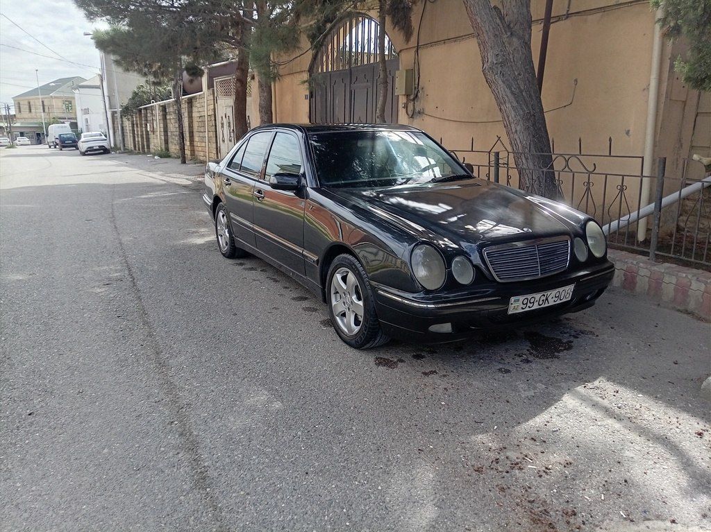 Mercedes E 220, 2.2 L, 2000 il, 452 000 km 99-GK-908 — Avtomobillər, Bakı (3)
