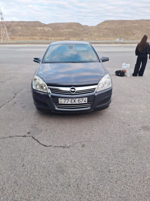 Opel Astra, 1.4 L, 2008 il, 208 000 km — Yevlax