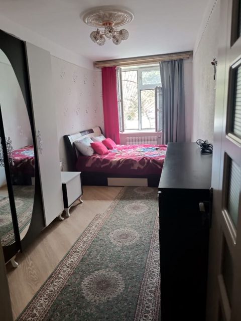 2-otaqlı mənzil, Qara Qarayev m., 52 m² — Bakı