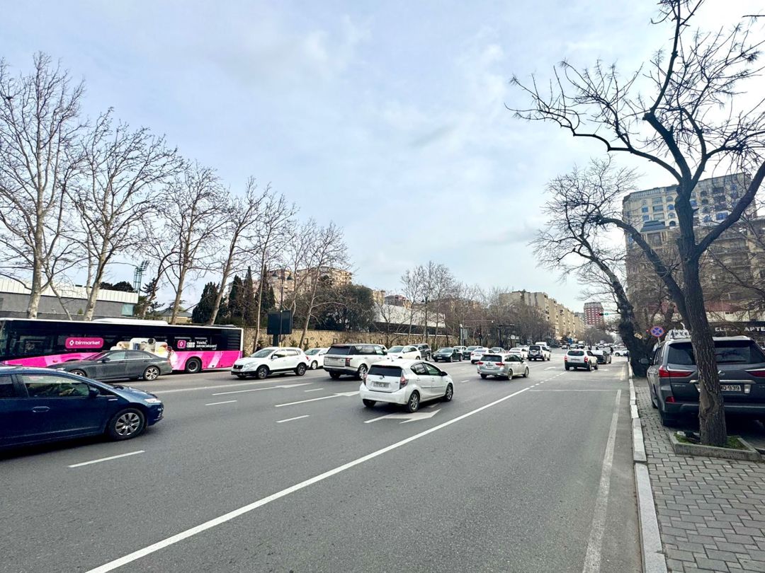 Satılır 2 otaqlı köhnə tikili 55 m² — Mənzil, Bakı (11)