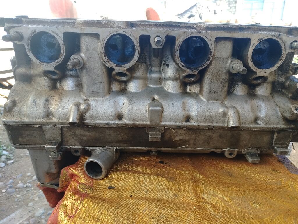 Model Vaz 2110 və 2112 yə qalofqa yaxşi vəzyyətdə16 klapan — Mühərriklər, Şirvan (4)