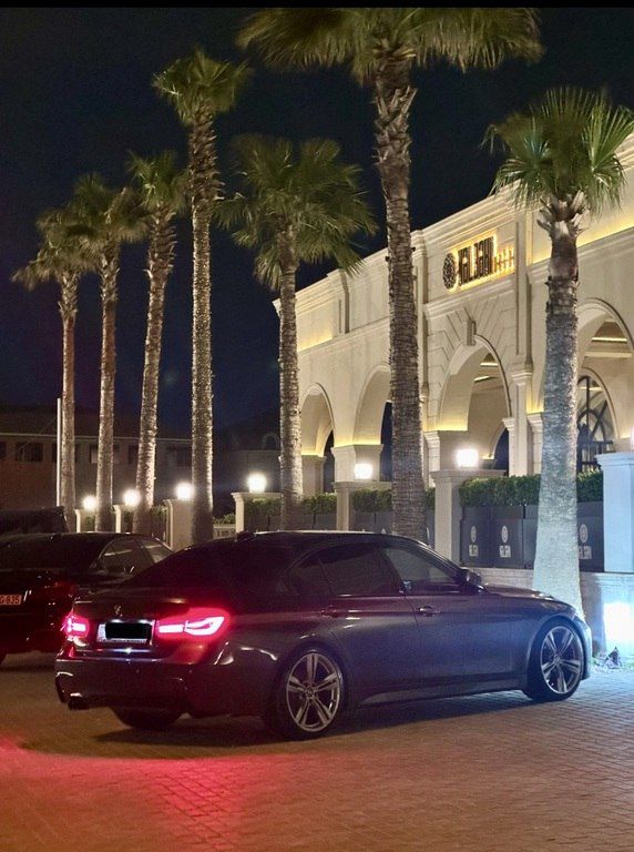 BMW 330, 2.0 L, 2016 il, 135 000 km — Avtomobillər, Bakı (3)