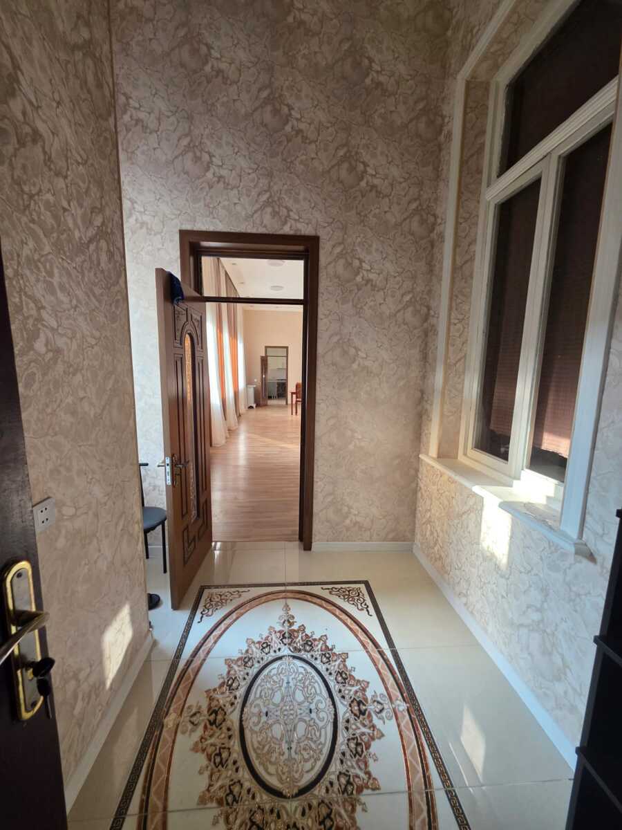 Satılır 5 otaqlı köhnə tikili 123.5 m² — Mənzil, Bakı (2)