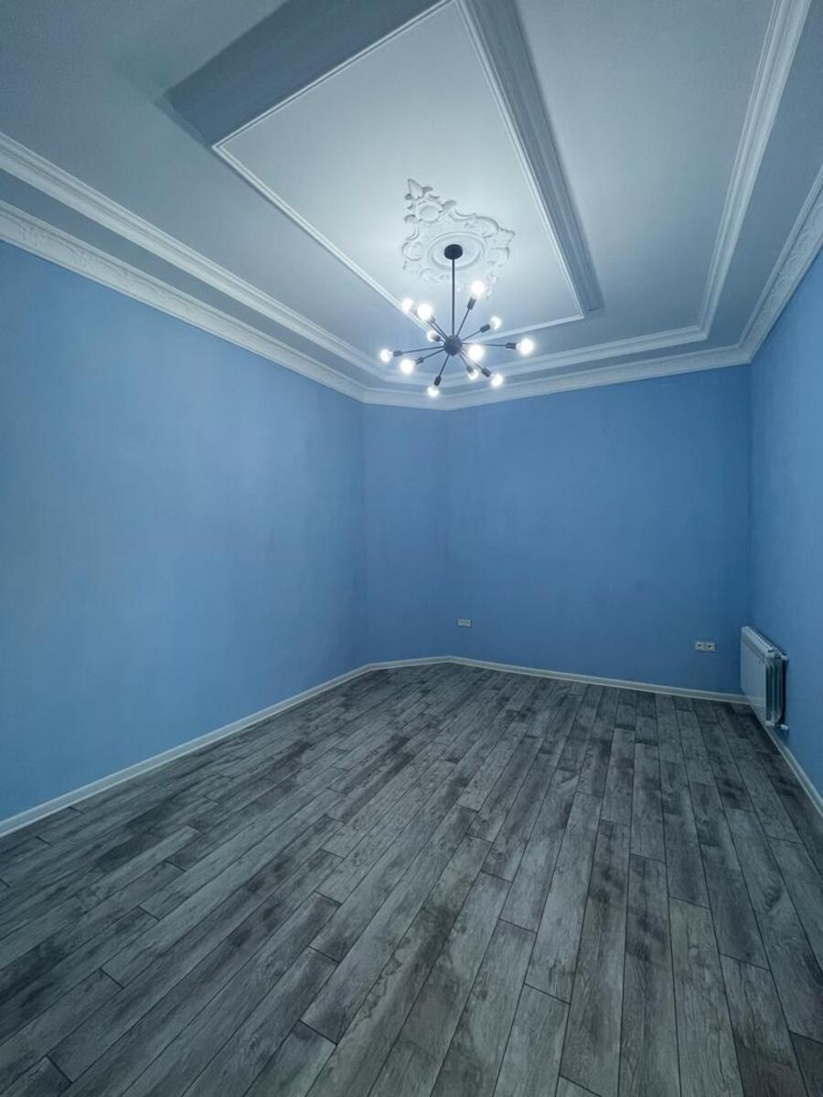 Satılır 4 otaqlı köhnə tikili 125 m² — Mənzil, Bakı (5)
