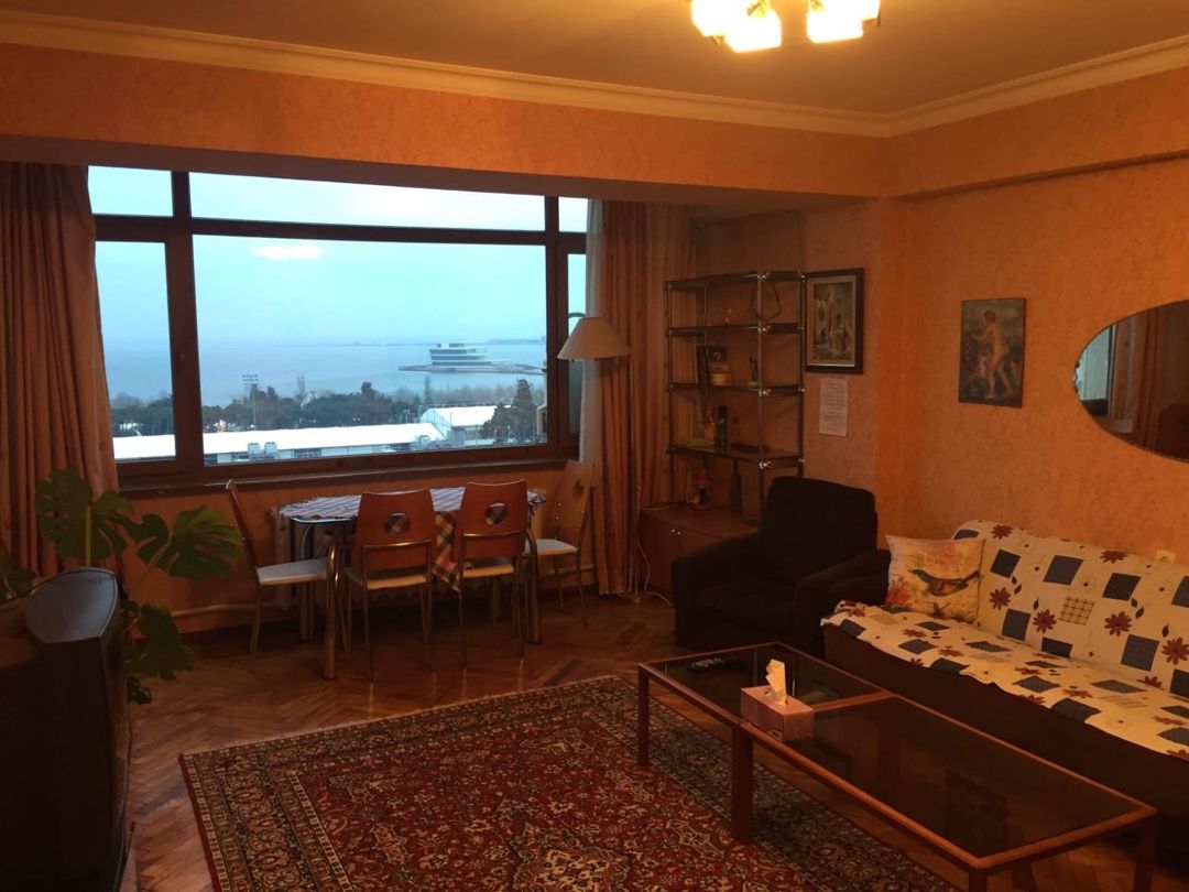 Satılır 2 otaqlı köhnə tikili 50 m² — Mənzil, Bakı (5)