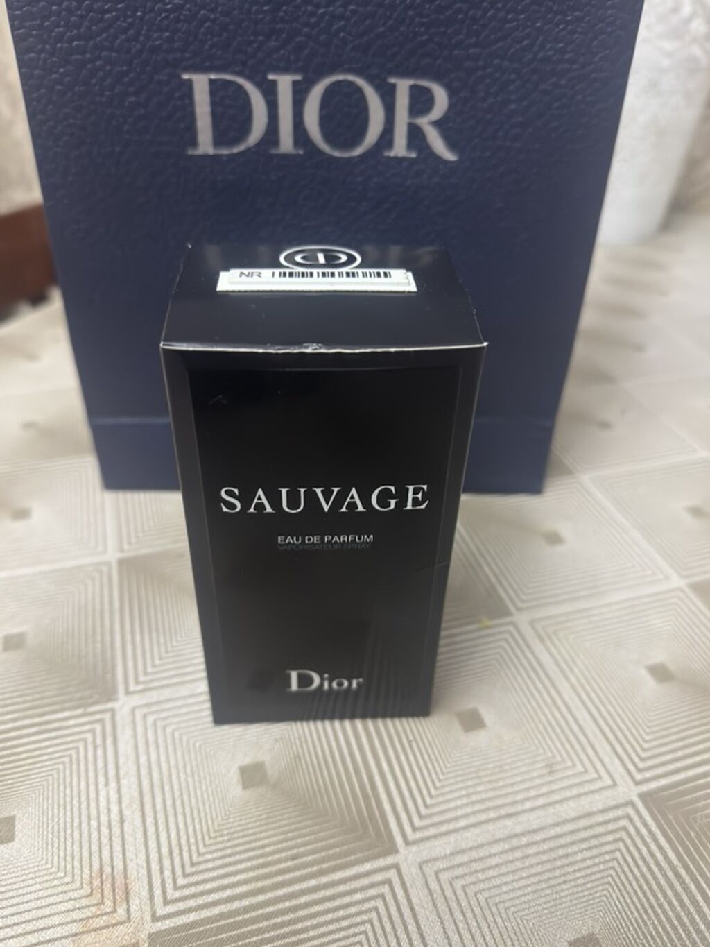 Dior Sauvage Eau de Parfum – kişi ətiri Açılıb 1- Dəfə İsdifadə Olunub — Ətir, Bakı (2)