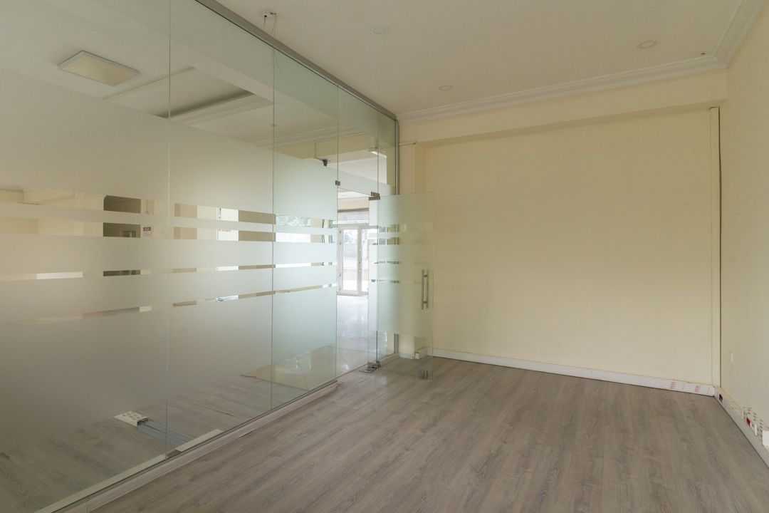 İcarəyə verilir obyekt 453 m² — Əmlak, Bakı (2)