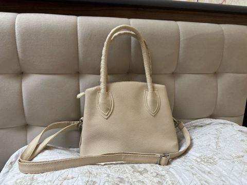 LC Waikiki qadın çantası – bej rəng - Model: LC Waikiki, etiketi — Bakı