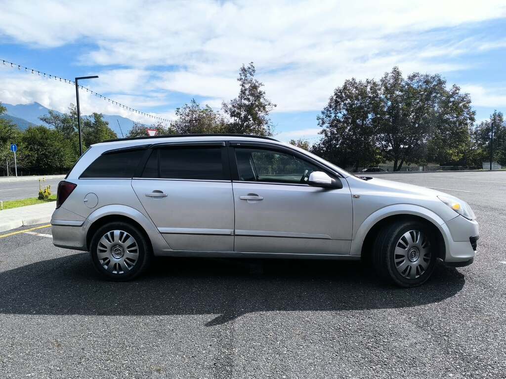 Opel Astra, 1.3 L, 2005 il, 270 000 km 77-NC-935 — Avtomobillər, Qax (2)