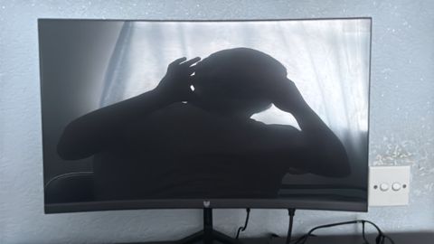 Oyun monitoru 240HZ — Bakı