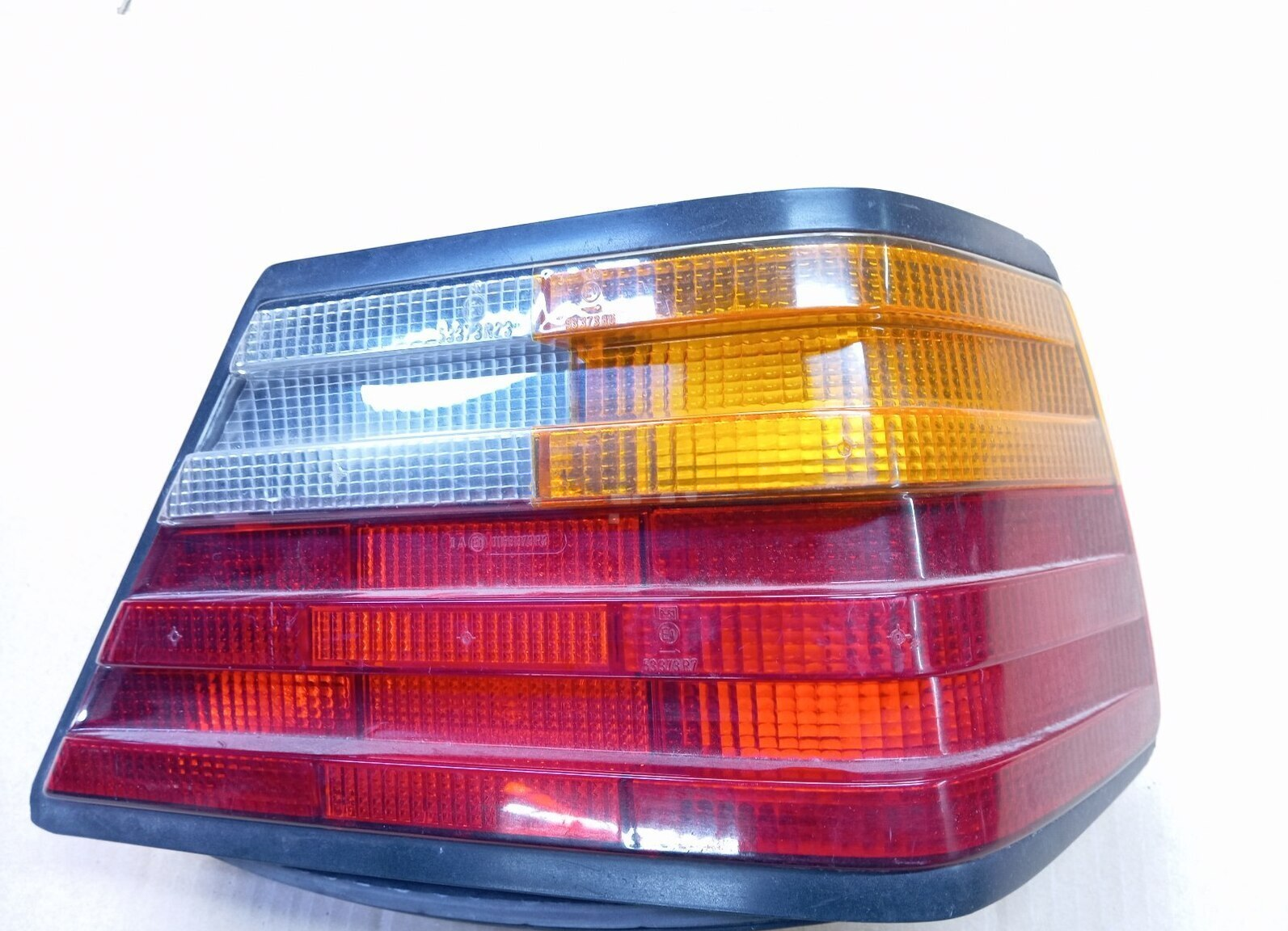 Arxa stop işığı Mercedes 124 sağ — Bakı