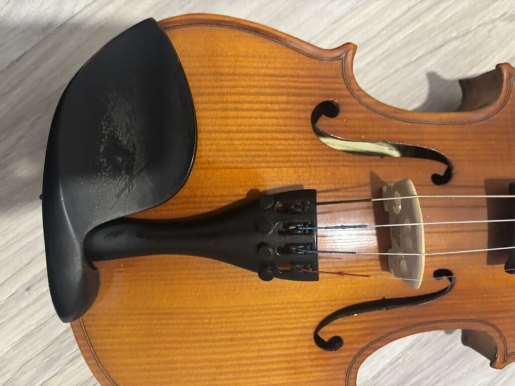 Məhsul: Klassik skripka (4/4 ölçü) Təsvir: - Tam ölçülü 4/4 skripka — Skripkalar və digər keməçli alətlər, Masazır (5)