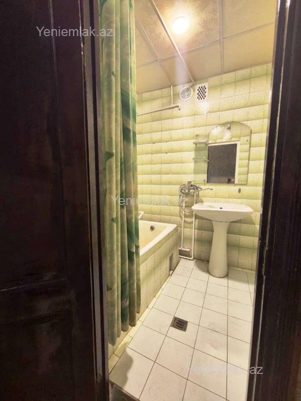 Satılır 4 otaqlı Bina evi menzil (Köhnə tikili), 100 m², Nərimanov rayonu — Mənzil, Bakı (6)