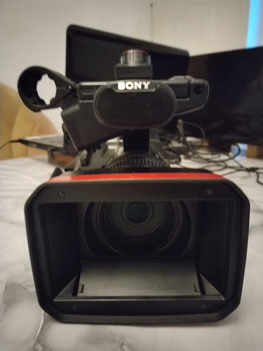 Videokamera Sony AX2000 — Səs texnikası, Balakən (4)