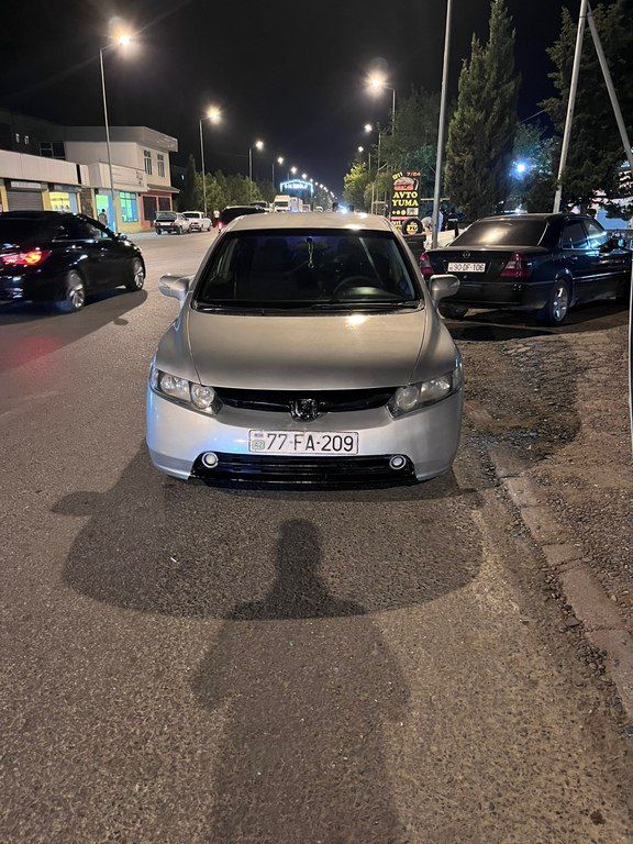 Honda Civic, 1.3 L, 0.9 kWh, 2008 il, 350 000 km 77-FA-209 — Avtomobillər, Mingəçevir (7)