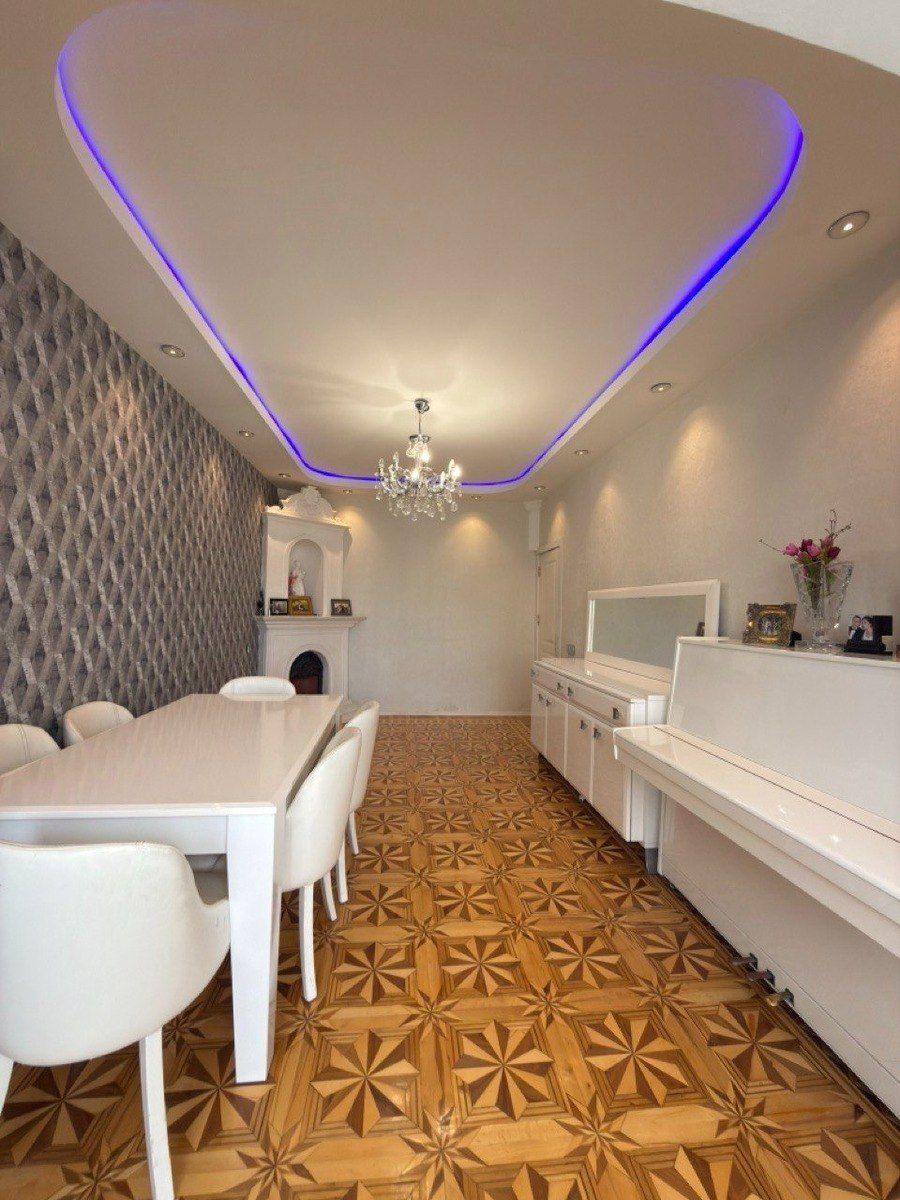 Satılır 4 otaqlı köhnə tikili 115 m² — Mənzil, Bakı (4)
