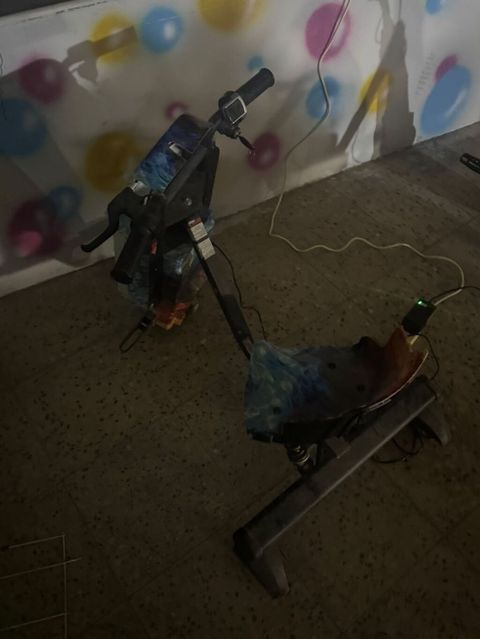 İkisi birlikdedir qiymet.Elaqe üçün 0702992052 nömresinin wp sna yazn — 100 ₼ · Digah · Uşaq avtomobilləri İkisi birlikdedir qiymet.Elaqe üçün 0702992052 nömresinin wp sna yazn — Digah