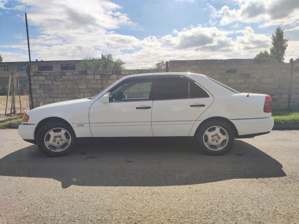Mercedes C 180, 1.8 L, 1995 il, 350 000 km — Avtomobillər, Sumqayıt (4)
