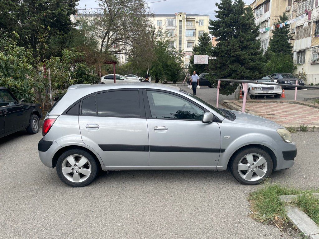 Kia Rio, 1.4 L, 2006 il, 264 565 km 77-SP-874 — Avtomobillər, Bakı (4)