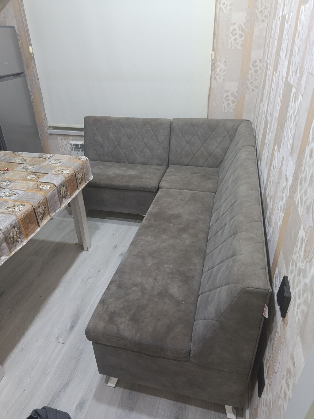 Mətbəx üçün L formalı yumşaq divan - Rəng: tünd boz - Material — Divanlər, Digah