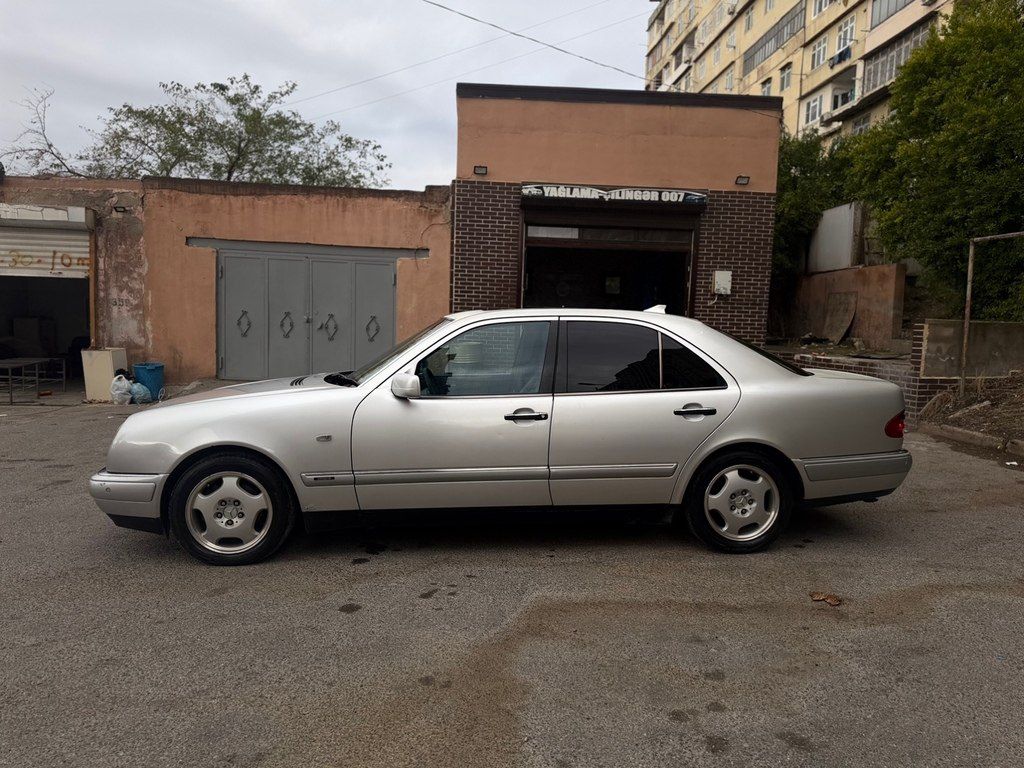Mercedes E 280, 2.8 L, 1999 il, 450 000 km 90-RP-949 — Avtomobillər, Bakı (5)