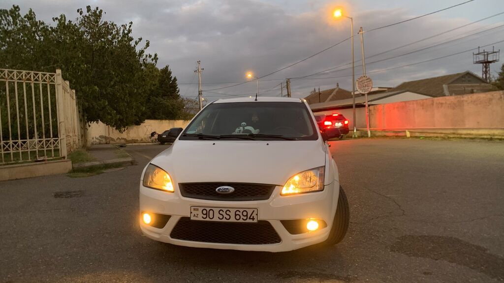 Ford Focus: 1.6 l 2006 il 397593 km Hetçbek 90-SS-694 — Avtomobillər, Bakı (2)