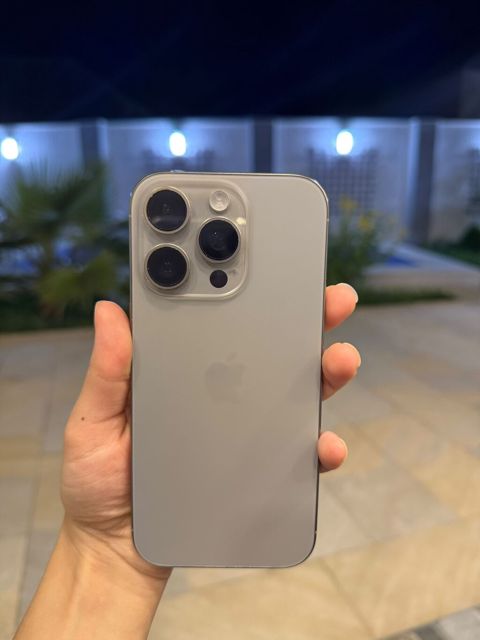 IPhone 16 Pro, 128 GB, Natural Titanium, Simsiz şarj, Face ID — Bakı