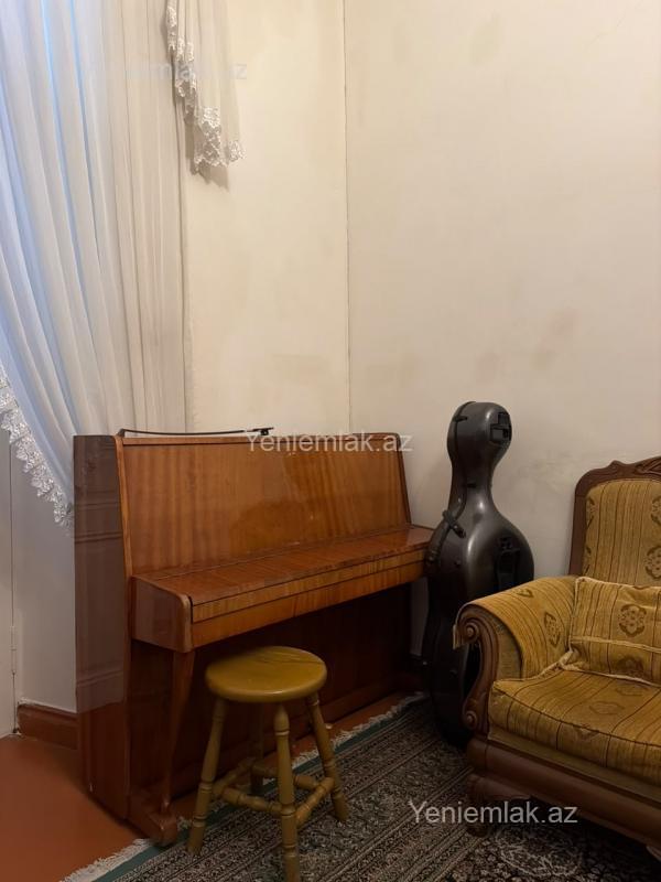 Satılır 5 otaqlı Bina evi menzil (Köhnə tikili), 147 m², Xətai rayonu — Mənzil, Bakı (12)