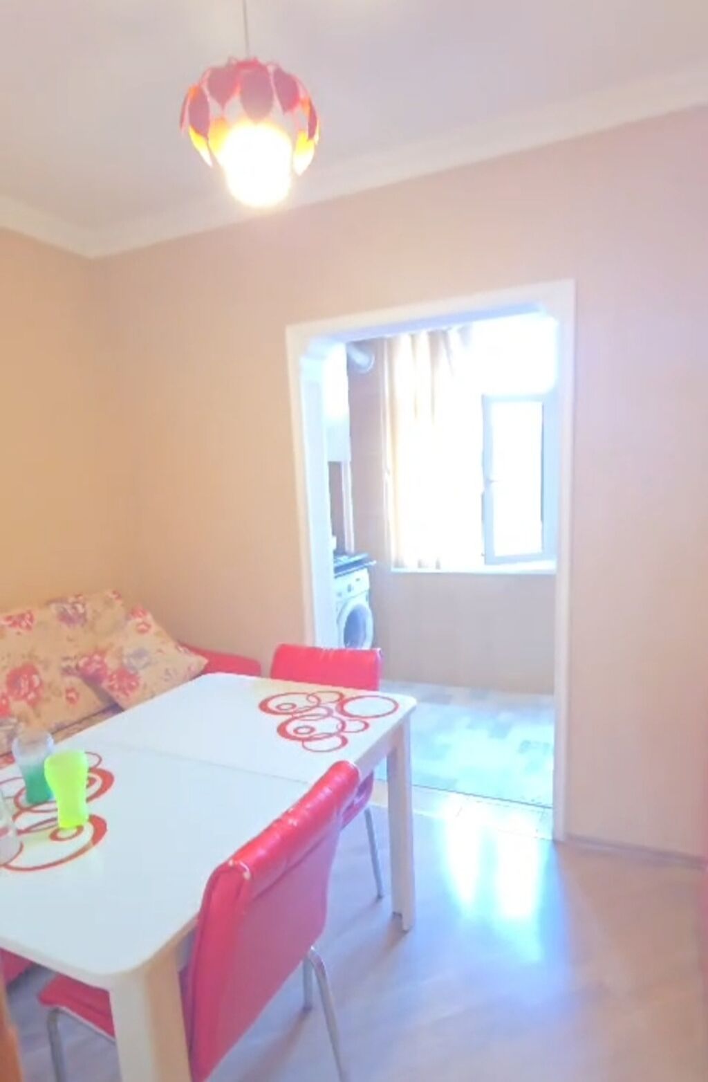 Eve oktyabr ayının 6 si baxmaq ve köçmək olar. Ev Razinin en gözəl — Mənzil, Bakı (9)