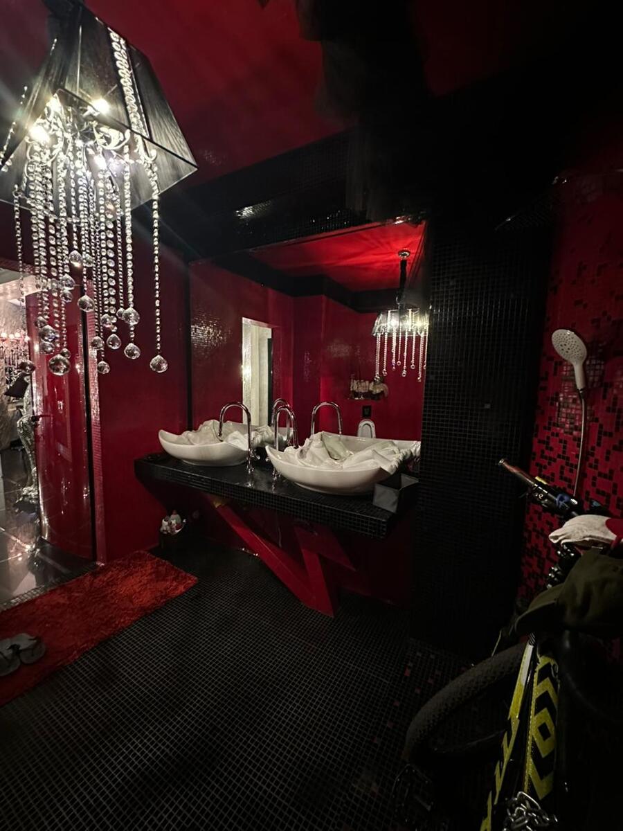 Satılır 4 otaqlı yeni tikili 200 m² — Mənzil, Bakı (10)