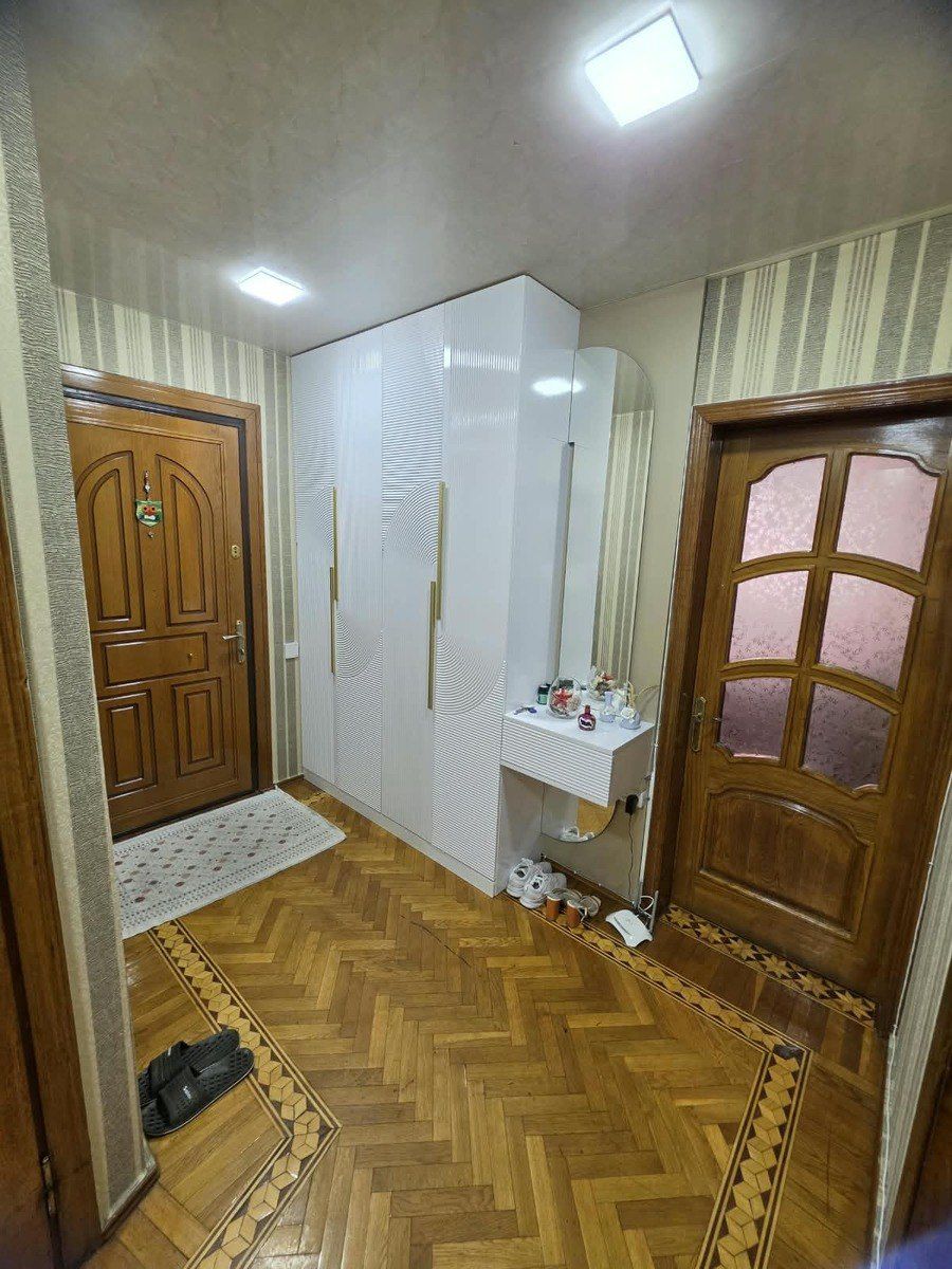 Satılır 3 otaqlı köhnə tikili 96 m² — Mənzil, Bakı (8)