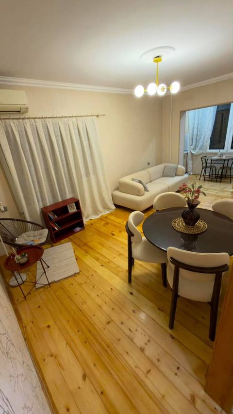İcarəyə verilir 2 otaqlı köhnə tikili 45 m² — Bakı