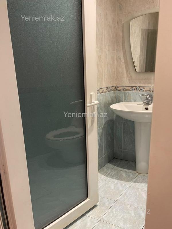 Kirayə 4 otaqlı Bina evi menzil (Köhnə tikili), 100 m², Yasamal rayonu — Mənzil, Bakı (11)