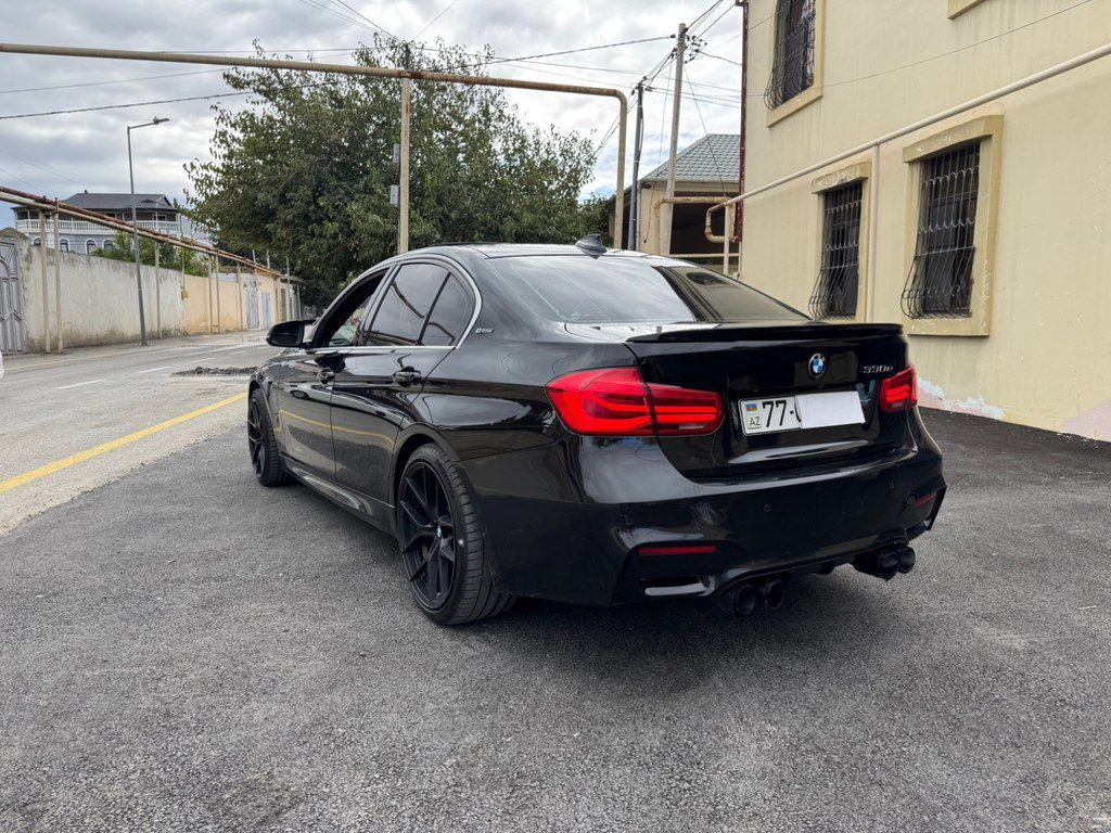BMW 330e, 2.0 L, 7.6 kWh, 2016 il, 222 089 km — Avtomobillər, Bakı (2)
