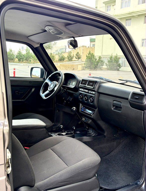 Lada (VAZ) Niva, 1.7 L, 2024 il, 27 000 km — Avtomobillər, Bakı (7)