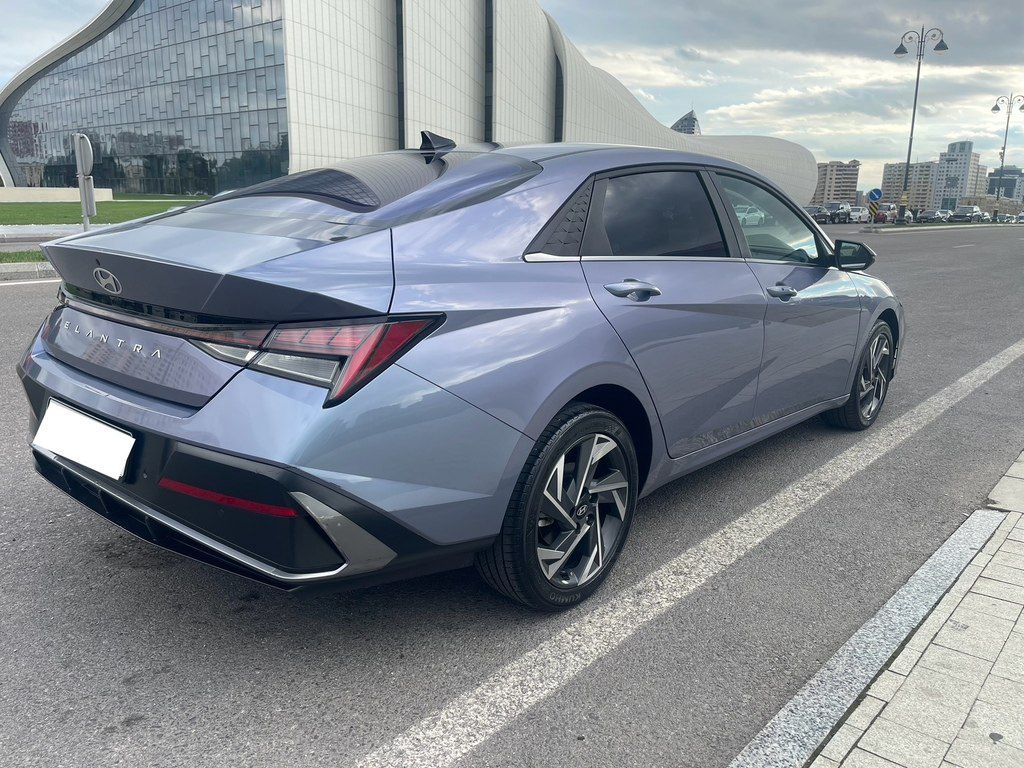 Hyundai Elantra, 1.6 L, 2024 il, 61 611 km — Avtomobillər, Bakı (3)