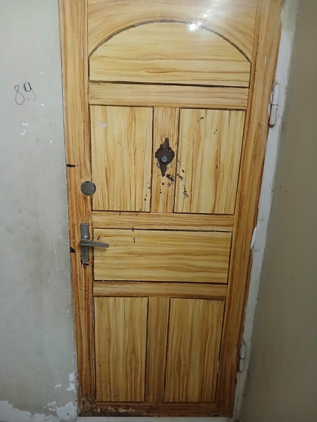 Dəmir qabı — Pəncərələr, qapılar, balkonlar, Bakı (3)