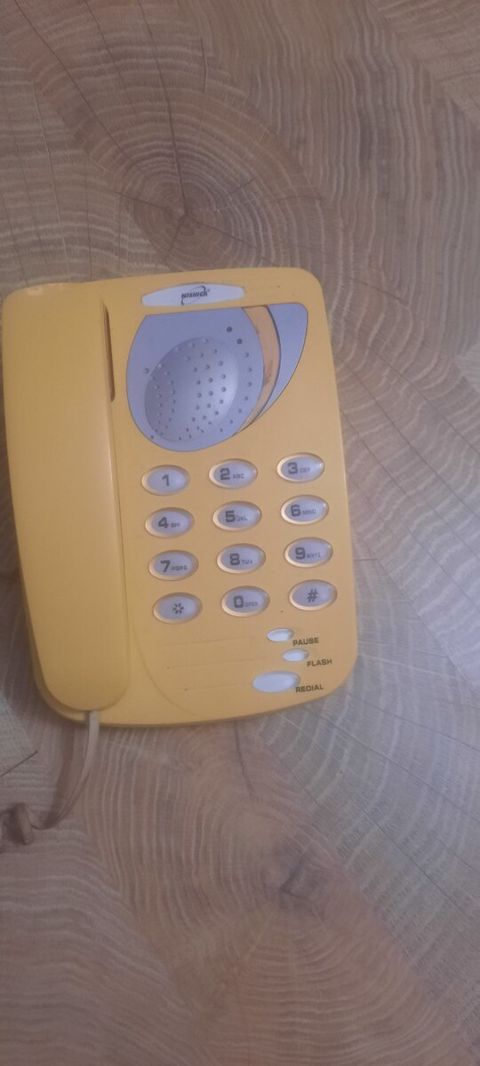 Stasionar telefon — Bakı