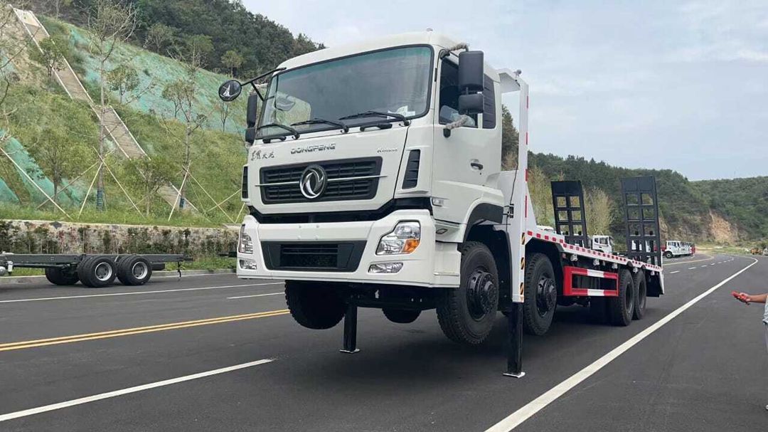 Evakuator "Dongfeng, 8x4", 2023 il — Yük avtomobilləri və qoşqular, Bakı (3)