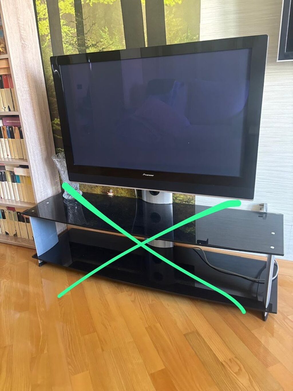 TV üçün şüşə TV stendi - Material: parlaq qara temperli şüşə rəflər — Televizor altlıqları və standlar, Bakı