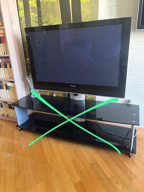 TV üçün şüşə TV stendi - Material: parlaq qara temperli şüşə rəflər — Bakı